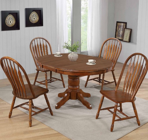 Pedestal Table w/ Butterfly Leaf