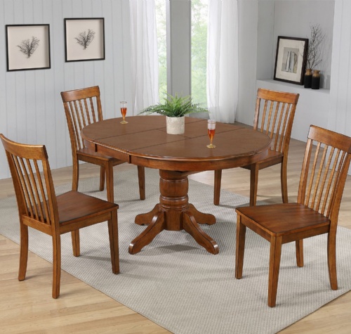 Pedestal Table w/ Butterfly Leaf